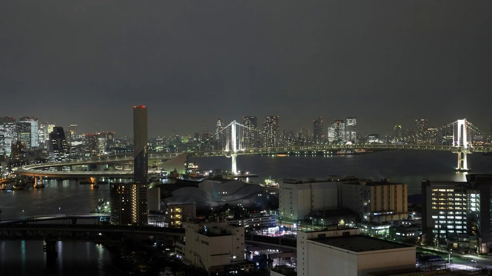 Hotel Ana Holiday Inn Tokyo Bay By Ihg