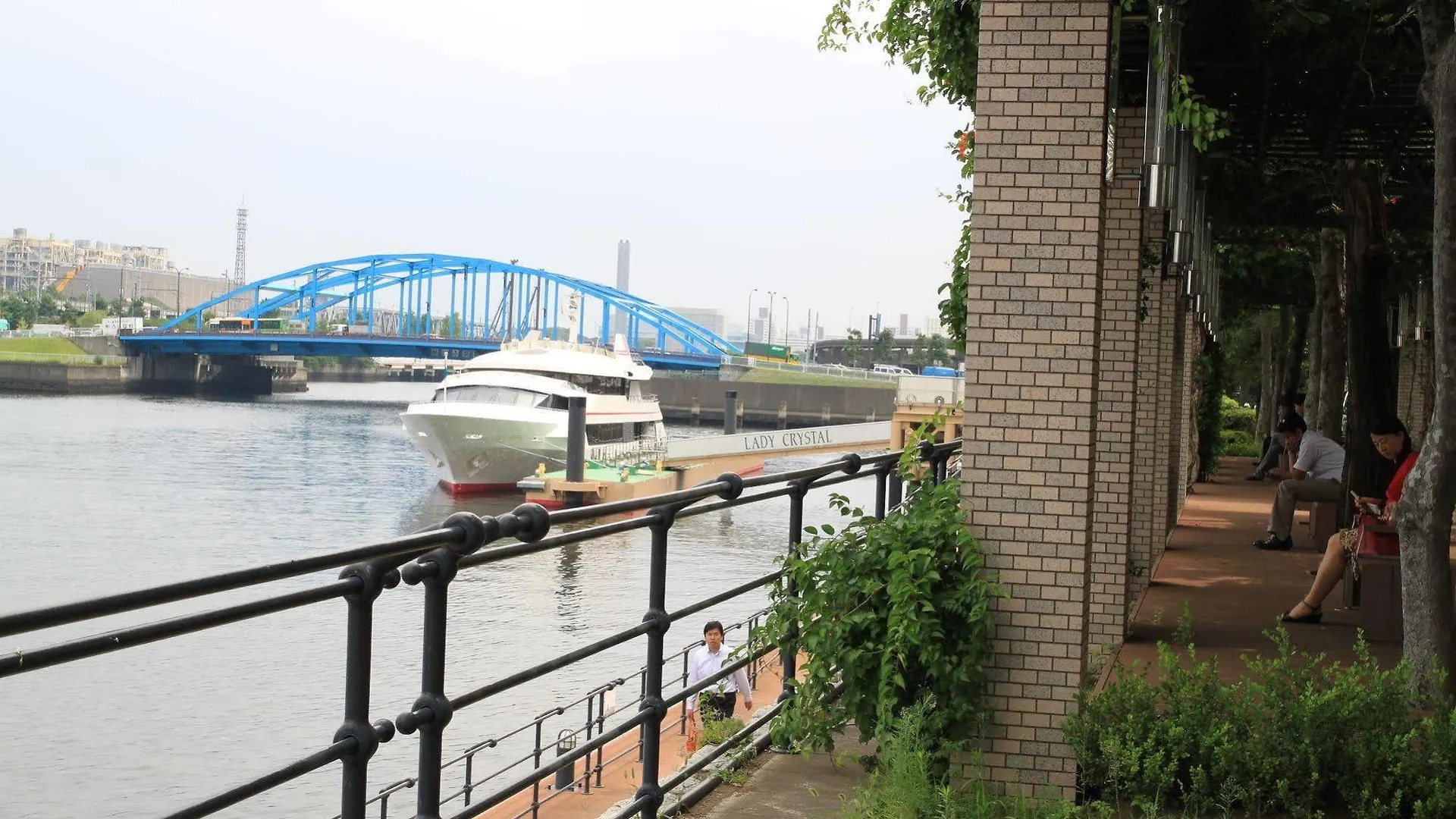 Hotel Ana Holiday Inn Tokyo Bay By Ihg