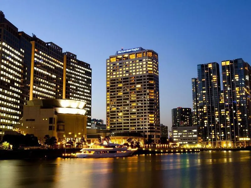 Hotel Ana Holiday Inn Tokyo Bay By Ihg